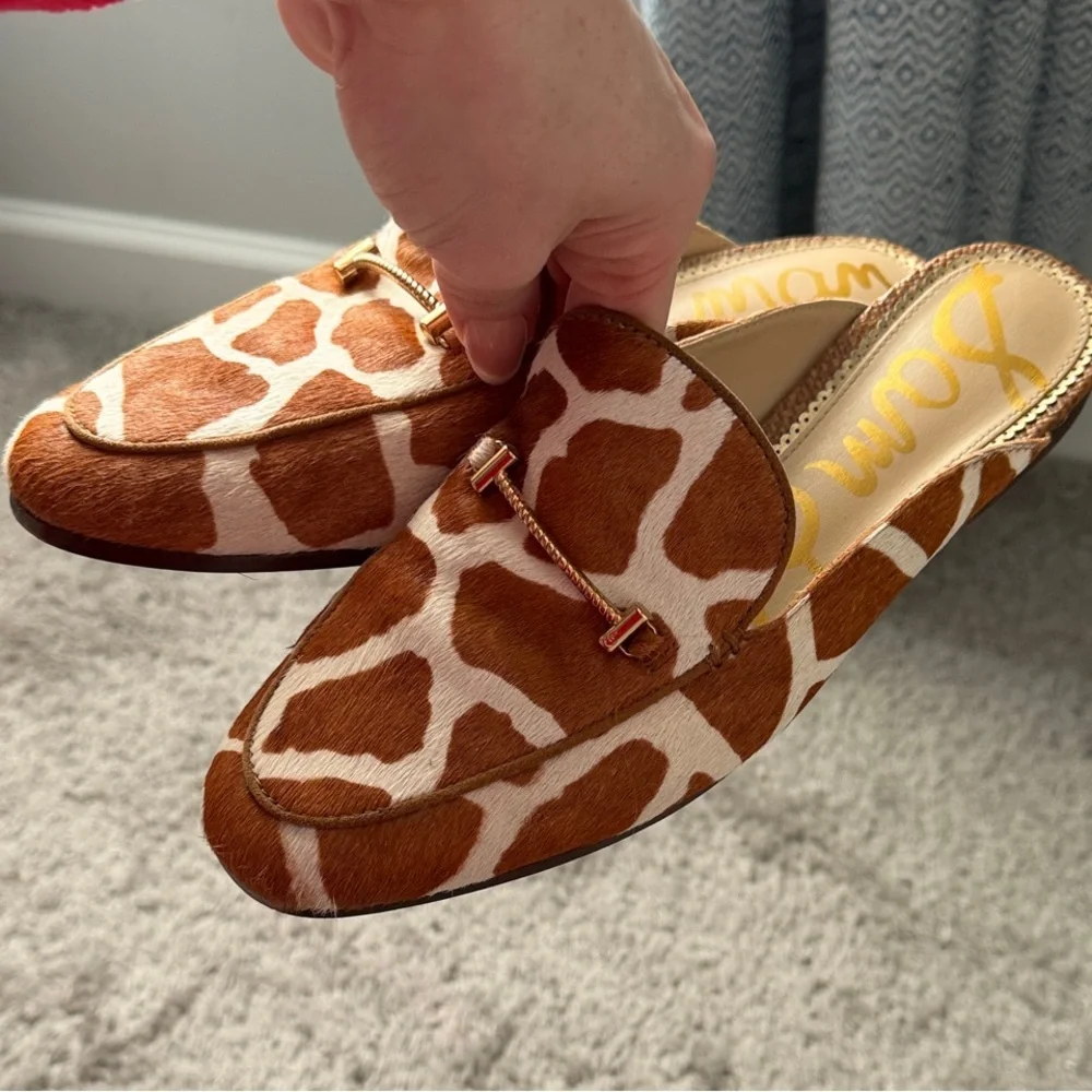 Sam Edelman Giraffe Print Mules - Picture 2 of 4